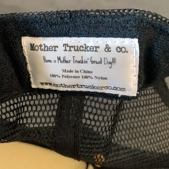 Trucker Hat #MOMLIFE - Picture 2 of 2